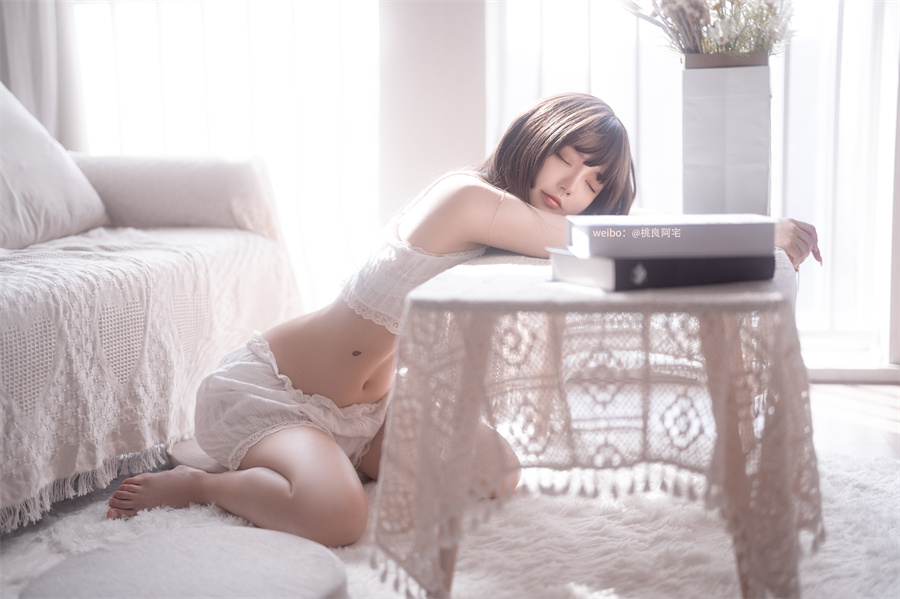 桃良阿宅写真cos图集，又一个创口贴